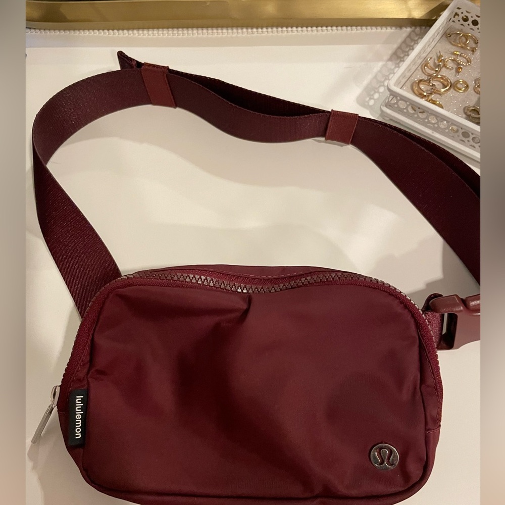 Lululemon Fanny Pack